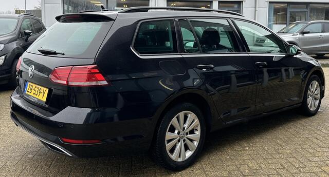 Volkswagen GOLF Variant 1.0 TSI Comfortline | Zeer Nette Staat | AUTOMAAT | NL AUTO | Parkeersensoren Voor en Achter | Adaptive Cruise Controle | All Season Banden | Navigatie | 2 Sleutels |