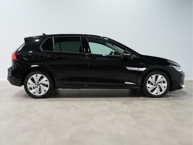 Volkswagen GOLF 1.5 eHybrid 204pk PHEV Life Edition Navigatie Virtual Cockpit 32