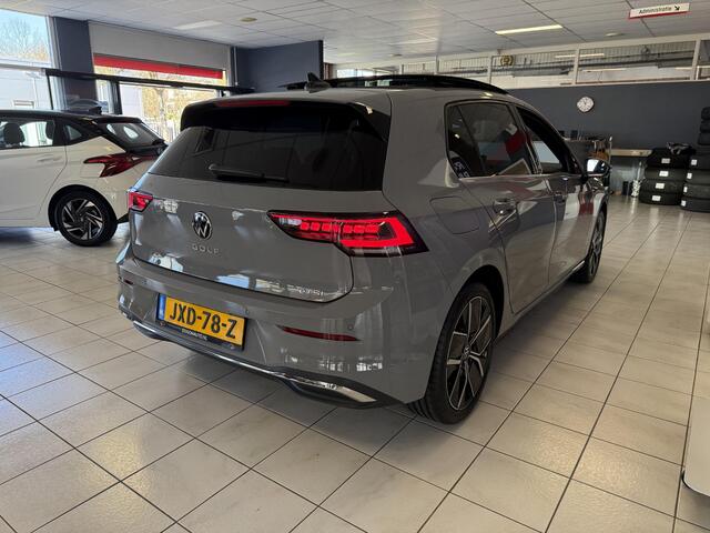 Volkswagen GOLF 1.5 eTSI DSG 151PK *HEAD-UP*PANO*50 EDI*NAVI*APP*