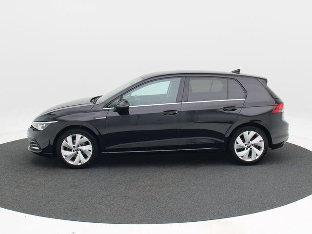Volkswagen GOLF 1.5 eTSi 150 Pk Automaat Style | Adaptive Cruise | Climatronic | Camera | CarPlay | Navigatie | 17 Inch