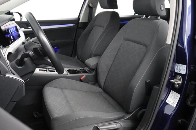 Volkswagen GOLF Variant 1.5 eTSI Life Business | Trekhaak | Harman/Kardon | Automaat | Camera |