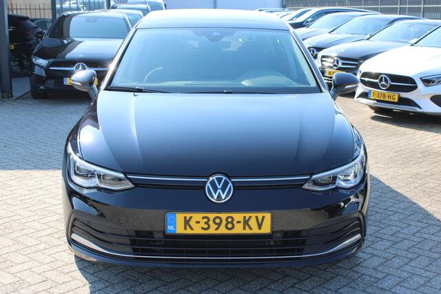 Volkswagen GOLF 1.5 eTSI 150PK Style PANORAMADAK MEMORY ACC SFEER CARPLAY 18''