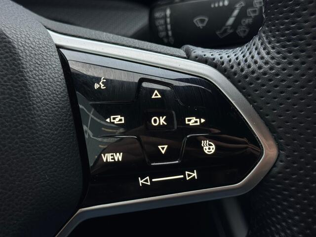 Volkswagen GOLF 1.5 TSI R-Line | Trekhaak | Winterpakket | Achteruitrijcamera |