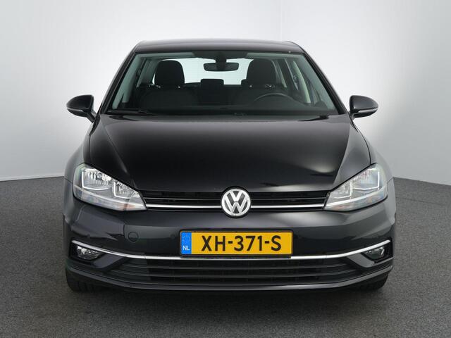 Volkswagen GOLF 1.0 TSI Comfortline Business | ACC | Carplay | ErgoActive | Stoelverwarming |