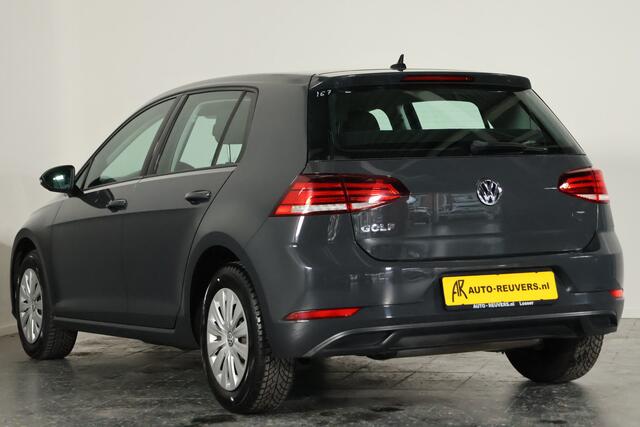 Volkswagen GOLF 1.0 TSI Trendline / CarPlay / Clima / 5 Deurs