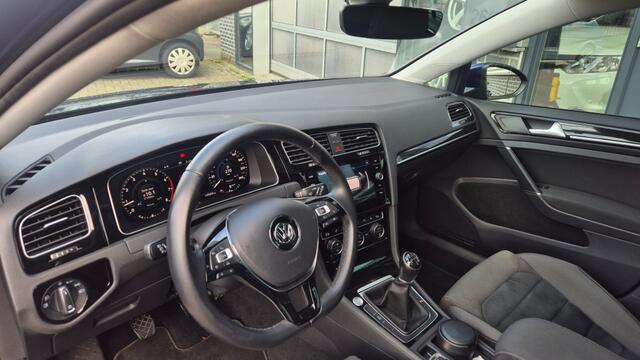 Volkswagen GOLF 1.5TSI HIGHLINE BUSINESS R STANDKACHEL PANO TREKH CARPLAY CRUISE