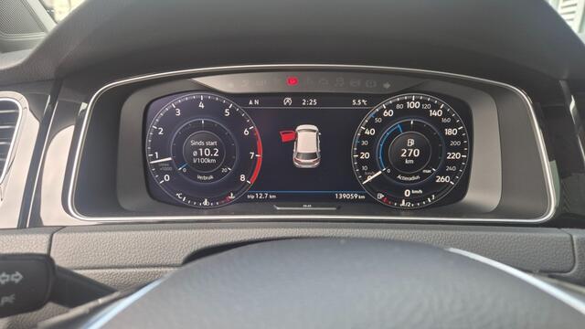 Volkswagen GOLF 1.5TSI HIGHLINE BUSINESS R STANDKACHEL PANO TREKH CARPLAY CRUISE