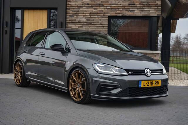 Volkswagen GOLF 1.5 TSI Highline R-Line DSG-automaat