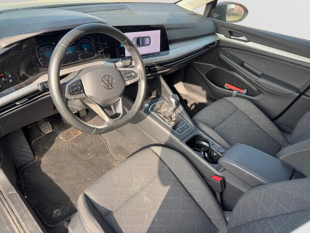 Volkswagen GOLF 1.0 TSI Life Dealer Onderhouden, Sfeerverlichting, Ada Cruise, Carplay, Android Auto