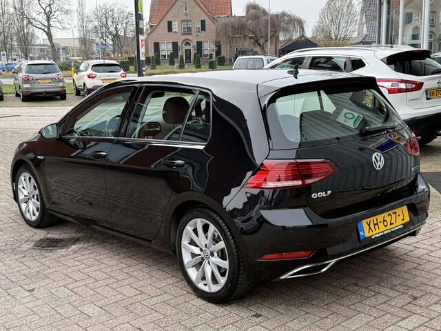 Volkswagen GOLF 1.5 TSI Highline | VIRTUAL COCKPIT | TOPSTAAT | CARPLAY | PDC | NAVI |
