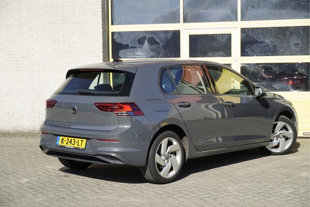 Volkswagen GOLF 1.0 TSI 5drs Edition BJ2021 Lmv 17" | Led V+A | Pdc | App-Connect | Virtual cockpit | Climate control | Cruise control | Getint glas