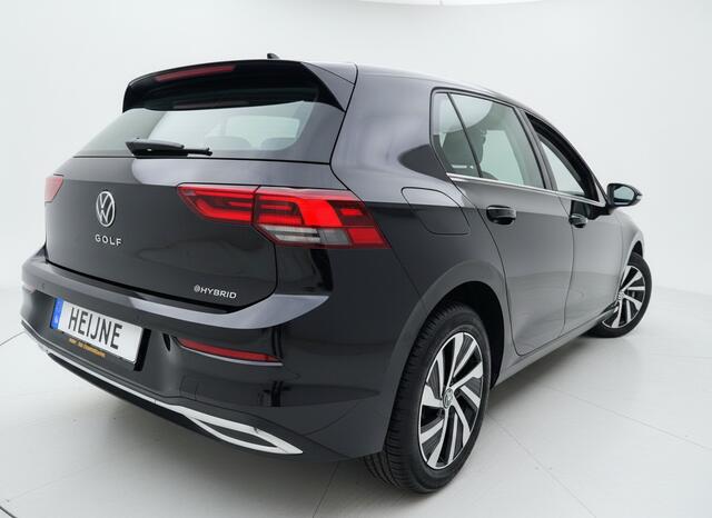 Volkswagen GOLF 1.4 eHybrid 204PK DSG STYLE NAVI/CARPLAY/CAMERA