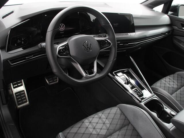 Volkswagen GOLF 1.5 eTSI R-Line | Climate Control | Apple carplay/ Andriod Auto | Achteruitrij camera | Parkeersensoren | Sfeerverlichting | Lichtmetalen velgen | Led lampen