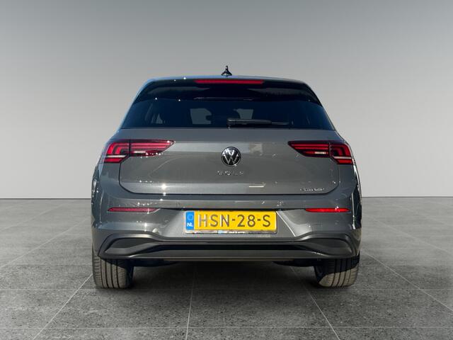 Volkswagen GOLF 1.5 204pk eHybrid Life Edition Parkeersensoren | Achteruitrijcamera | Stuurverwarming