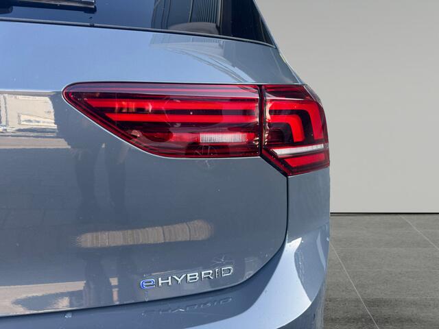 Volkswagen GOLF 1.5 204pk eHybrid Life Edition Parkeersensoren | Achteruitrijcamera | Stuurverwarming