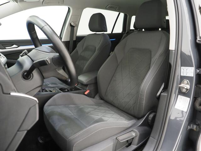 Volkswagen GOLF Variant 1.0 TSI | Sportstoelen | Adaptive Cruise | Camera | Dodehoek | Stoelverwarming | DAB | Carplay