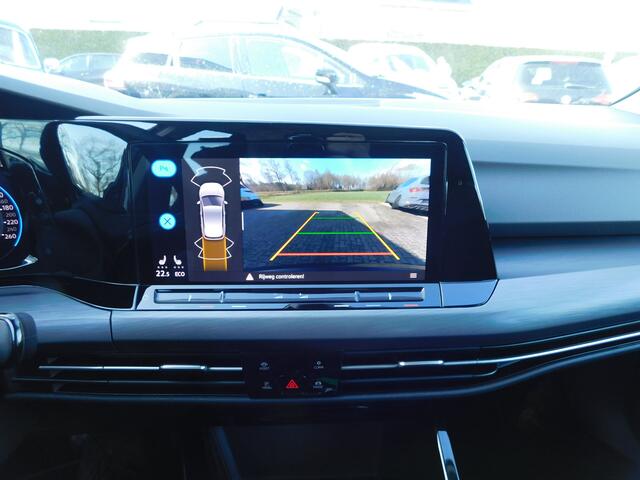 Volkswagen GOLF 1.4 eHybrid Style, Avv, Stoel-stuurverw. IQ light 13000KM!!!!