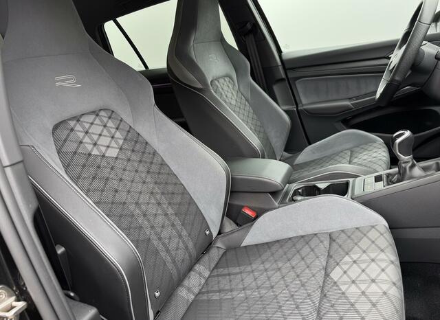 Volkswagen GOLF Variant 1.5 TSi 130pk R-Line, Navi & CarPlay | Trekhaak