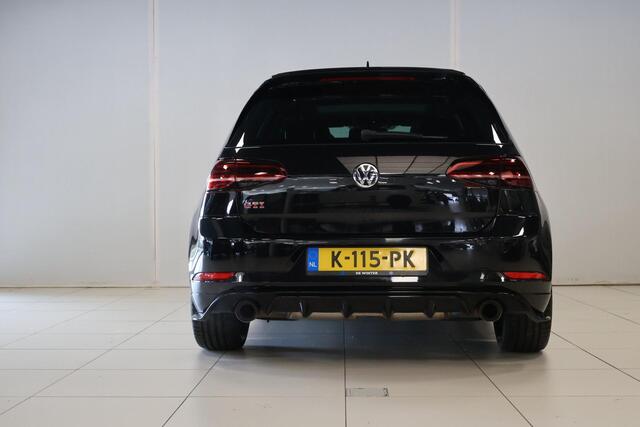 Volkswagen GOLF 2.0 TSI GTI TCR .