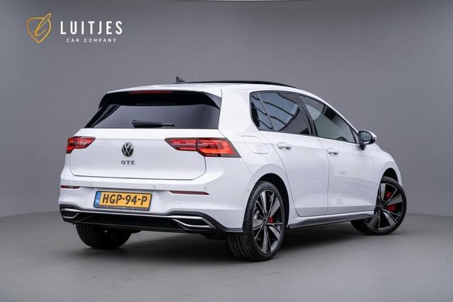 Volkswagen GOLF 1.4 eHybrid GTE I Pano-dak I iQ-light I Carplay I Winterpack I ACC I Head-up I Dealer-onderhouden