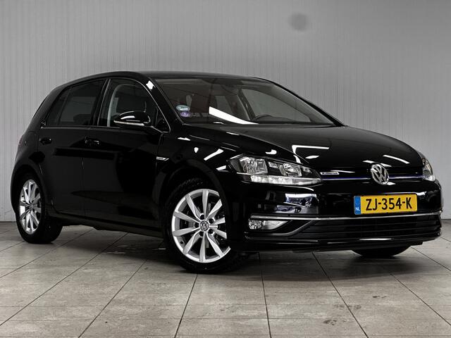 Volkswagen GOLF 1.5 TSI Comfortline Business/ Facelift/ Automaat/ 131pk!/ Virtual Cockpit/ Apple + Android/ Extra getint glas/ Alcantara/ Camera/ Adaptive Cruise/ Stoelverw./ PDC V+A/ Navi/ Clima/ Bluetooth.