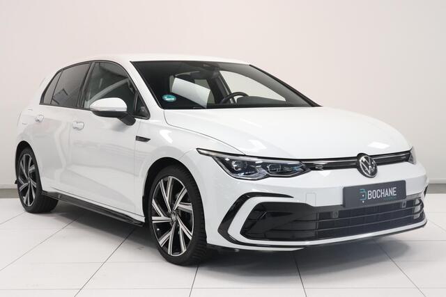 Volkswagen GOLF 1.5 eTSI R-Line | Camera | Adaptieve Cruise | IQ LIGHT | Winter pakket |