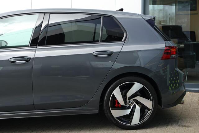 Volkswagen GOLF 2.0 TSI GTI / DAB / Sfeerverlichting