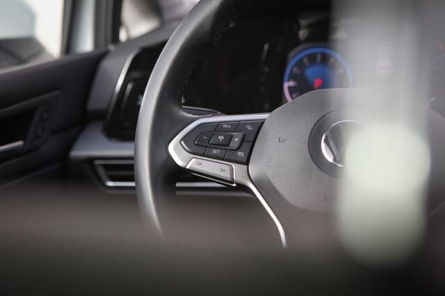 Volkswagen GOLF 1.5 eTSI Style | Massage | Memory | Sfeerverlichting |