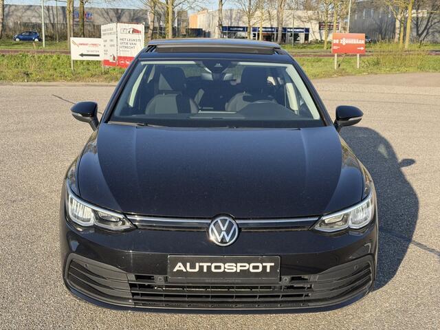 Volkswagen GOLF 1.5 eTSI 1.5 eTSI 150pk Pano Navi ACC Sfeerverlichting