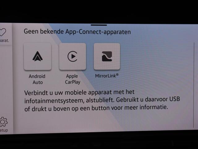 Volkswagen GOLF 1.4 eHybrid GTE | Stoelverarming | Trekhaak | Carplay | Adaptive cruise | 18'' | Sportstoelen | Navigatie | Sfeerverlichting | Climate control | Parkeerhulp | PHEV | Plug In