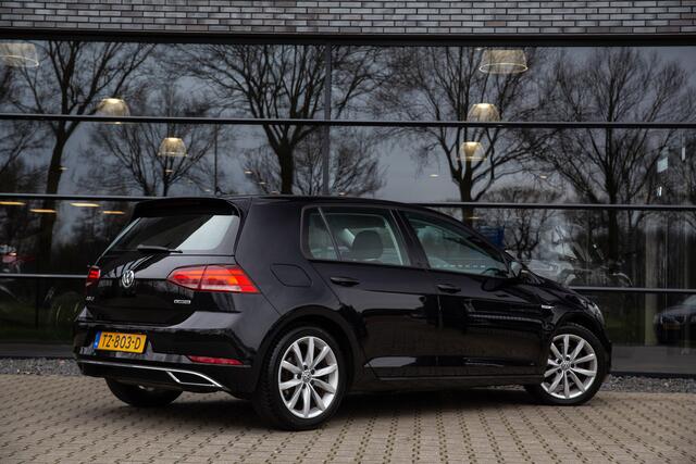 Volkswagen GOLF 1.5 TSI Highline , Adap. cruise, Carplay, Virtual cockpit,
