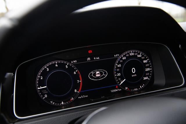 Volkswagen GOLF 1.5 TSI Highline , Adap. cruise, Carplay, Virtual cockpit,