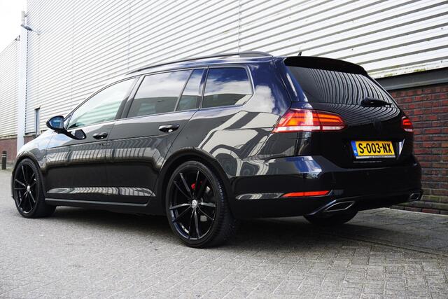 Volkswagen GOLF 1.0 TSI 110PK Highline/19 Inch/Liefhebbersauto!!/ Moet gezien worden!!