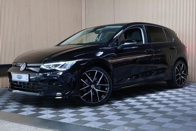 Volkswagen GOLF R line 1.0 eTsi 23.000 km Full options Navi Carplay '24