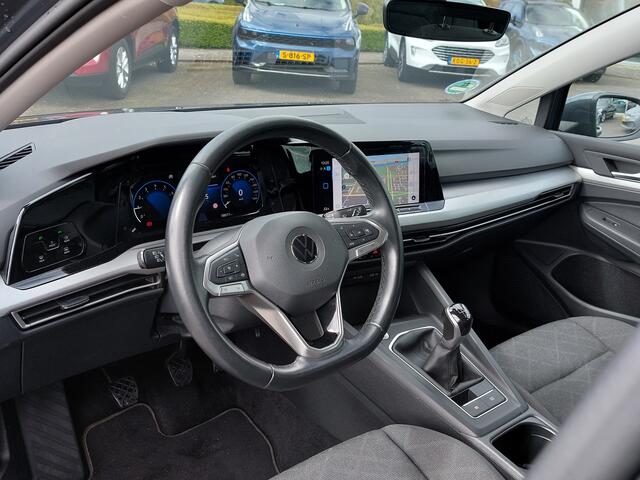 Volkswagen GOLF 1.0 TSI 110pk Life | Origineel NL | Navi | Apple Carplay+Android Auto | Clima | Adap.Cruise | Led Koplampen | Pdc V+A+Camera | Rijstrook+Licht+Regensensor | 16''lm