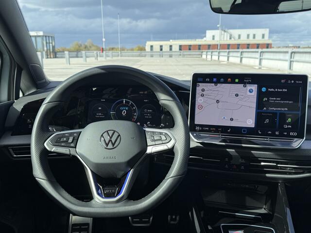 Volkswagen GOLF 1.5 eHybrid GTE | Pano | IQ | 360° | HUD