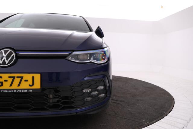 Volkswagen GOLF 1.4 eHybrid GTE Panorama, Mistlamen, 18 inch, Fabrieksgarantie