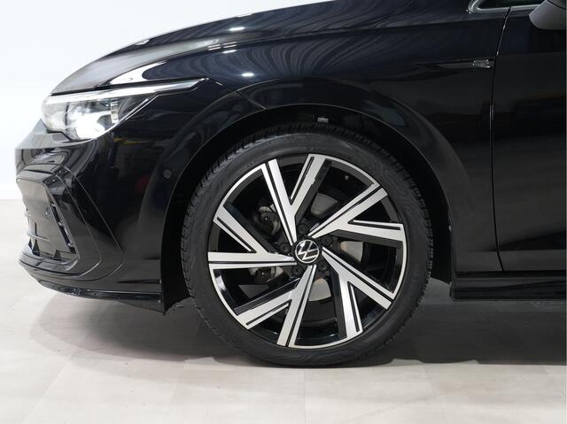 Volkswagen GOLF Variant 1.5 eTSI R-Line Business | Trekhaak | IQ.Light | 18" | Navigatie | Stoelverw. 155