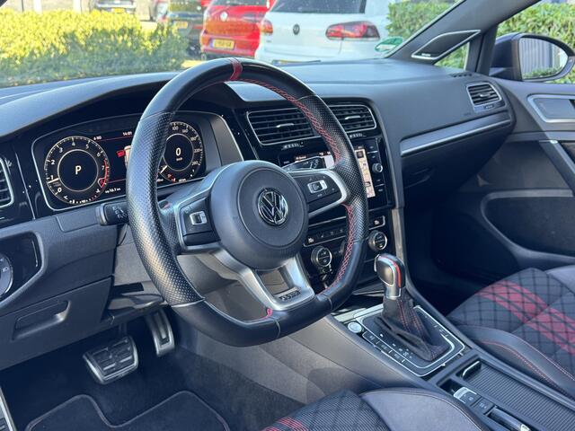 Volkswagen GOLF 7,5 GTI TCR 2.0 TSI 290pk DSG / Aut. Akrapovic Dynaudio Panoramadak 1ste eigenaar 96dkm!!