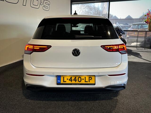 Volkswagen GOLF 1.0 ETSI LIFE BNS l ORG NL l MEMORY l CAMERA l SFEERVERL l CARPLAY l