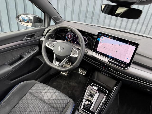 Volkswagen GOLF 1.5 eTSI R-Line Edition | Panodak | IQ Light | Trekhaak wegkl. | Harman/Kardon | Head Up | Prijs Rijklaar!!