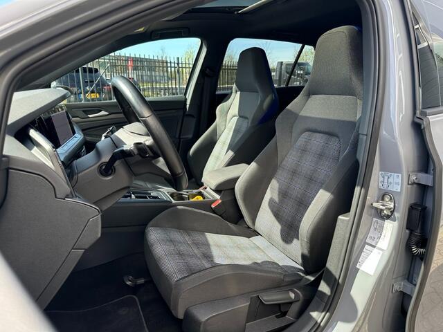 Volkswagen GOLF 1.4 eHybrid GTE 2021 *BTW *Pano *Adaptive *IQ light *18inch