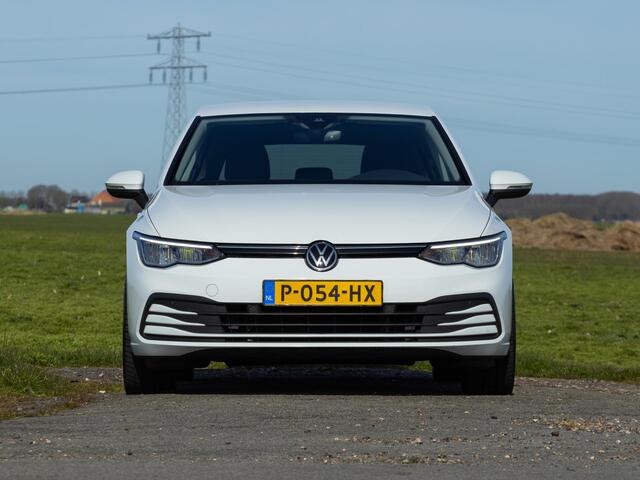 Volkswagen GOLF 1.5 TSI Life LED 18" ACC Lane assist