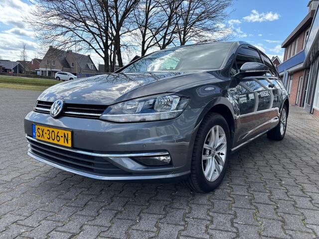 Volkswagen GOLF 1.4 TSi Highline
