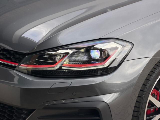 Volkswagen GOLF 2.0 TSI GTI DSG Pano Camera Carplay