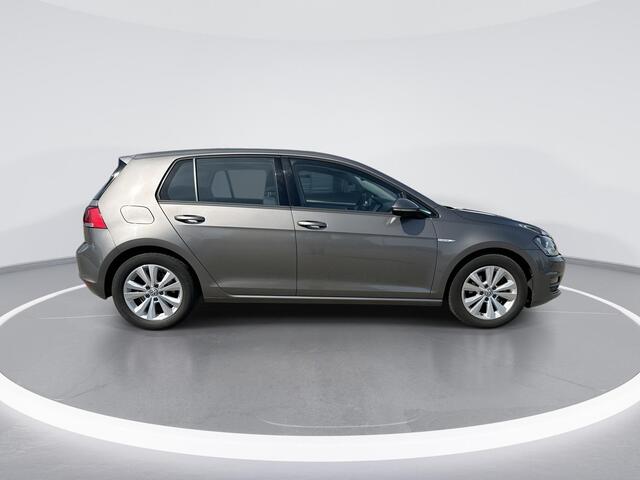 Volkswagen GOLF 1.0 TSI 115pk Comfortline · Apple/Android Car Play · Navigatie · P-Sensoren · Cruise Control · Climatronic · 16'' Inch ·