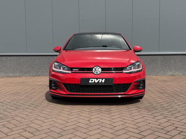 Volkswagen GOLF 2.0 TSI GTI Performance PANO | DCC | DYN | KEYLESS