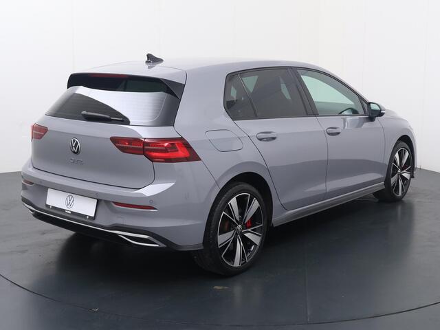 Volkswagen GOLF 1.4 eHybrid GTE | 245 PK | SoH 100% | Matrix LED IQ.Light koplampen | Adaptive cruise control | Achteruitrijcamera |