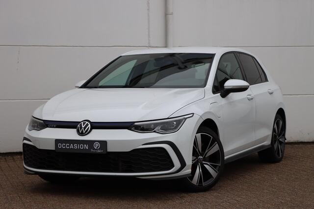Volkswagen GOLF 1.4 eHybrid GTE 245pk DSG6 | Stuurverwarming | Carplay | lane-assist