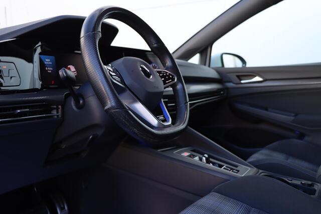 Volkswagen GOLF 1.4 eHybrid GTE 245pk DSG6 | Stuurverwarming | Carplay | lane-assist